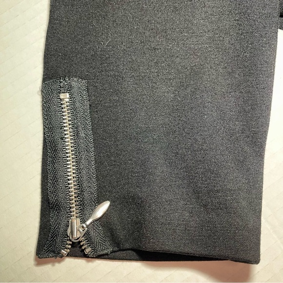 Banana Republic V-Neck Black Zipper Accent Short Sleeve Dress Size 4 - Picture 4 of 13